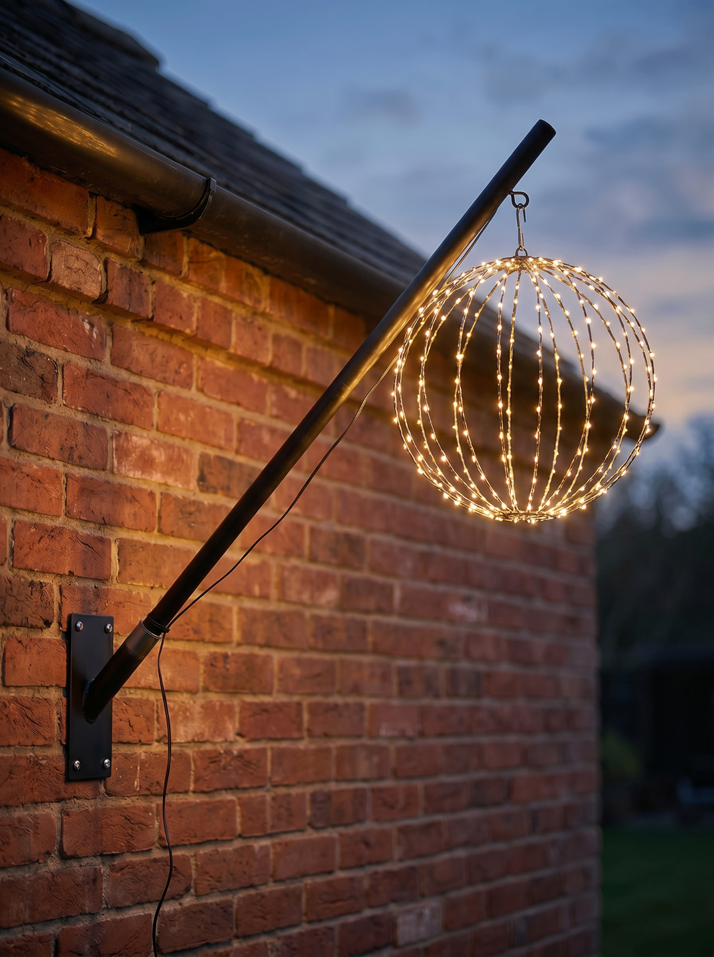 Snowball — Twinkle Pole design